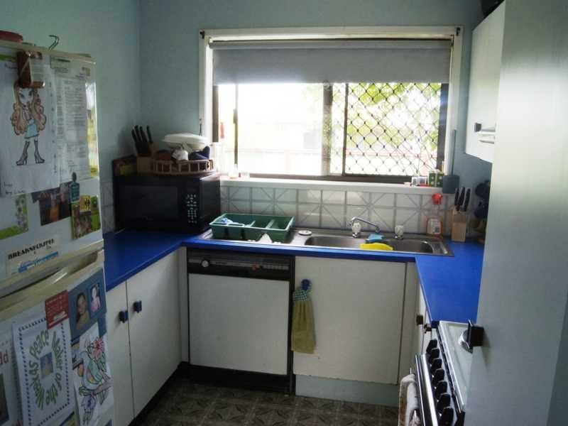 Unit 4/3b Guinevere Court, Bethania QLD 4205