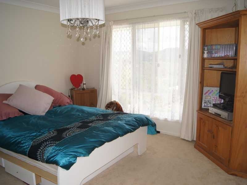 22 Lenna Court, Mount Warren Park QLD 4207