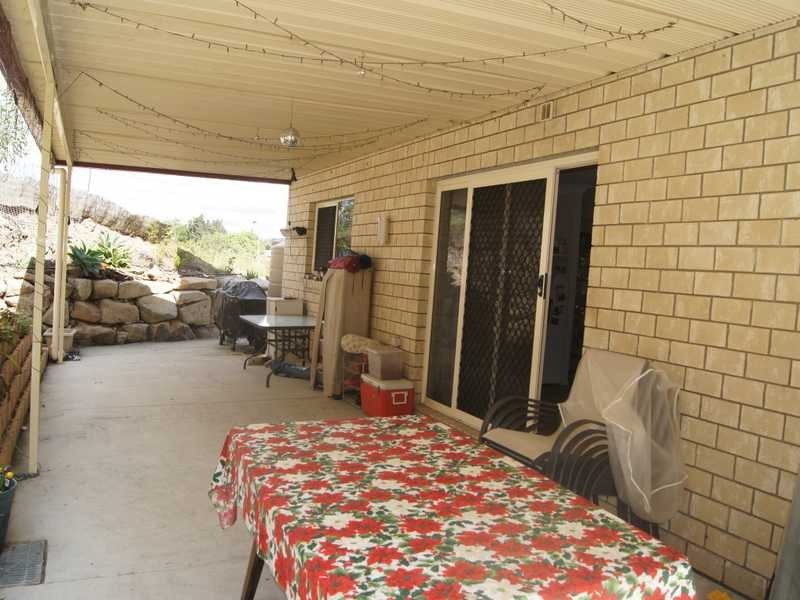 22 Lenna Court, Mount Warren Park QLD 4207