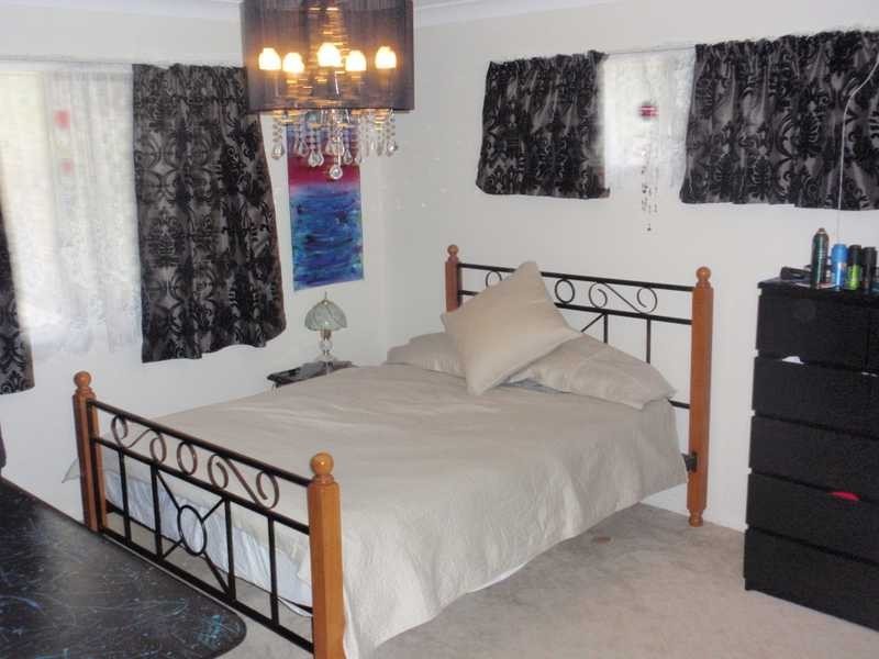 22 Lenna Court, Mount Warren Park QLD 4207