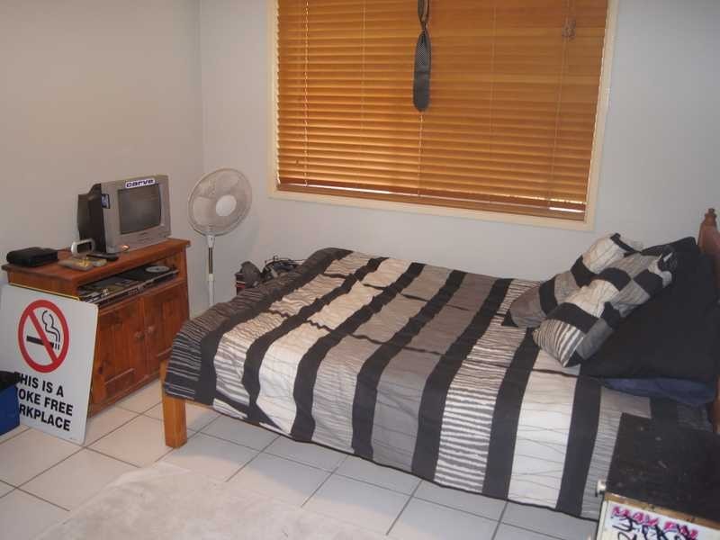 42 Dublin Drive, Eagleby QLD 4207