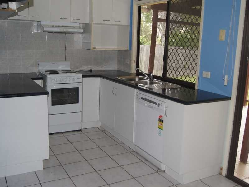 6 Trailwood Crescent, Eagleby QLD 4207