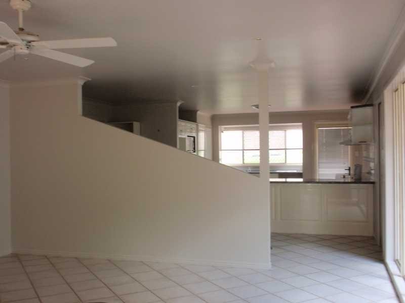 1 Albert Valley Drive, Bahrs Scrub QLD 4207