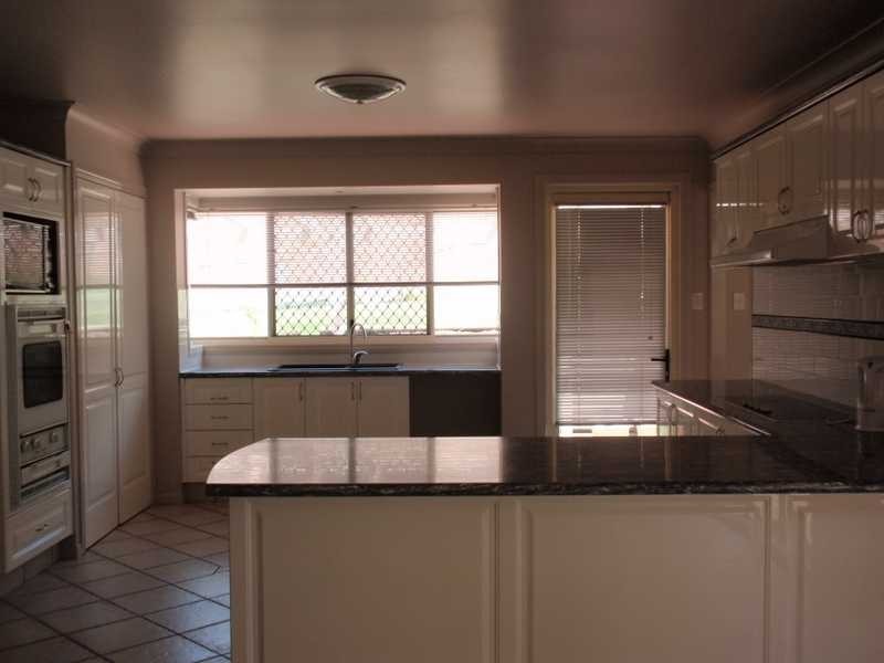 1 Albert Valley Drive, Bahrs Scrub QLD 4207