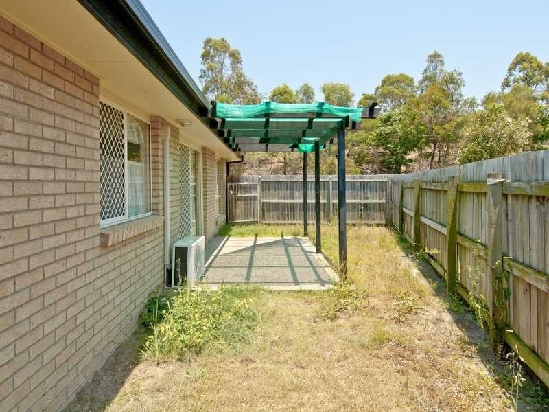 7 Kings Row, Edens Landing QLD 4207