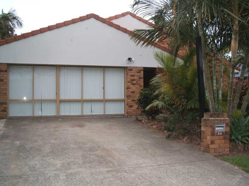 25 Susan Godfrey Drive, Windaroo QLD 4207