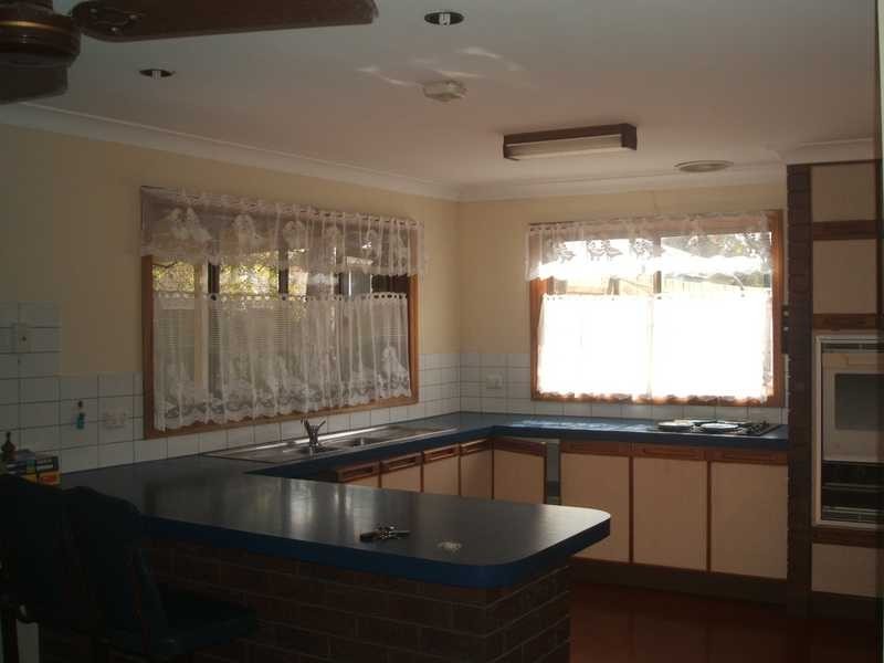 805 Kingston Road, Kingston QLD 4114