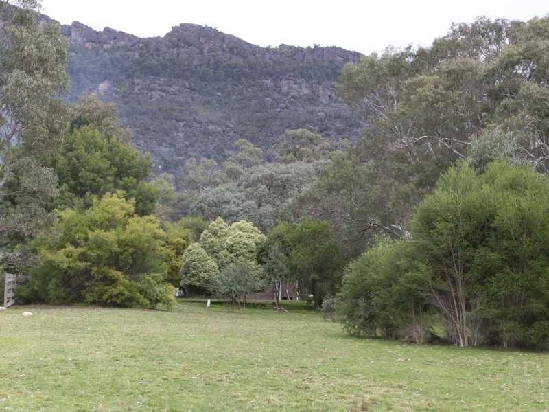 151 Grampians Road, Halls Gap VIC 3381