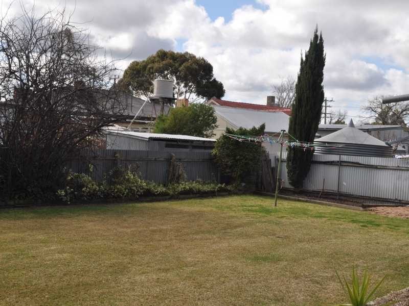 22 Brougham Street, Nhill VIC 3418