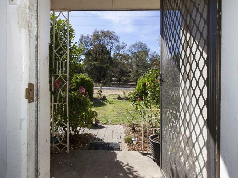 84 Bellinghams Hill Road, Ararat VIC 3377