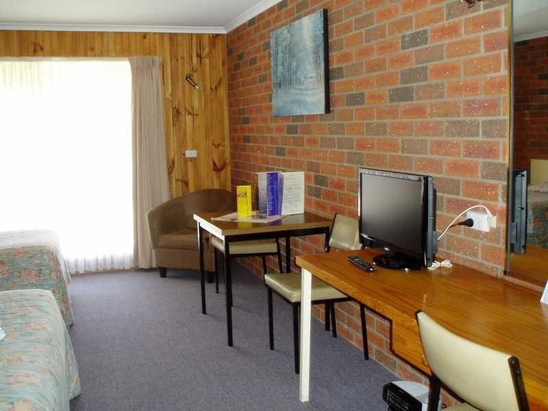 Country Road Motel, St Arnaud VIC 3478