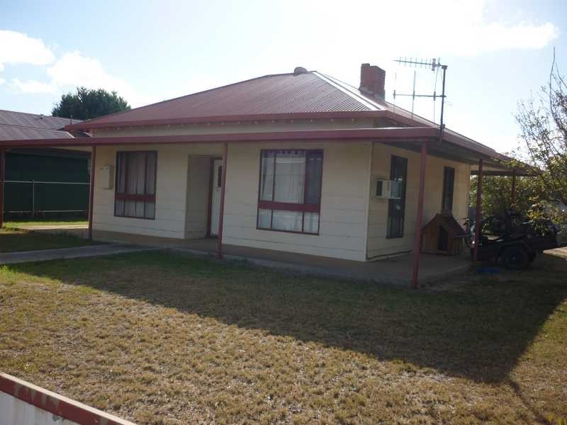 20 Townsend Street, Nhill VIC 3418