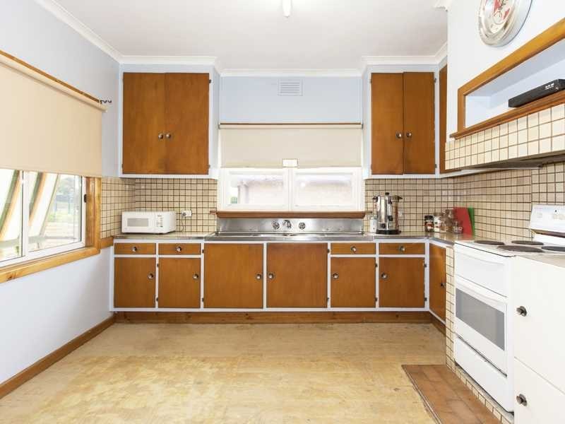 31 High Street West, Ararat VIC 3377