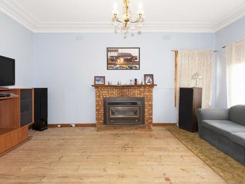 31 High Street West, Ararat VIC 3377