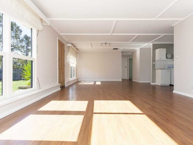 19 Kneebone Street, Ararat VIC 3377