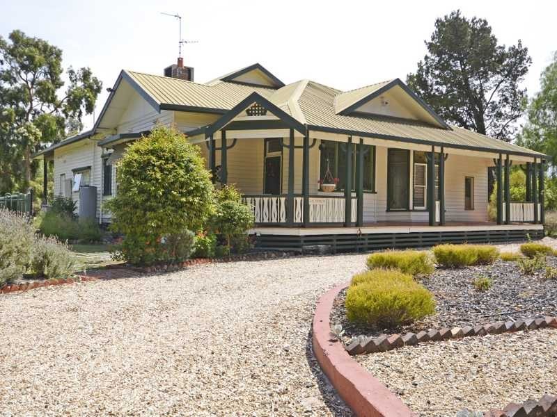24 Plozzas Road, Haven VIC 3401