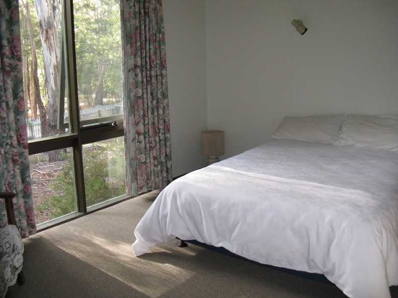 42 Royston Road, Halls Gap VIC 3381