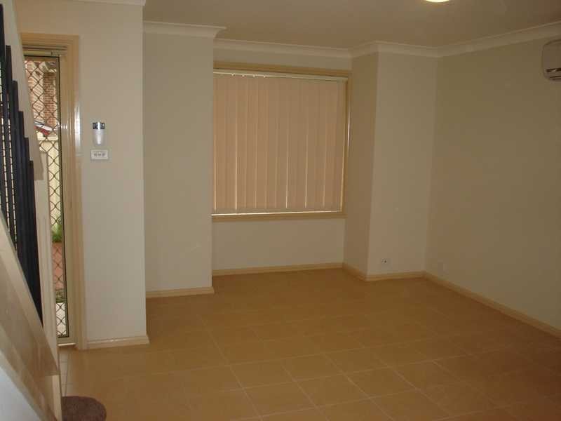 19 HYTHE STREET, Mount Druitt NSW 2770