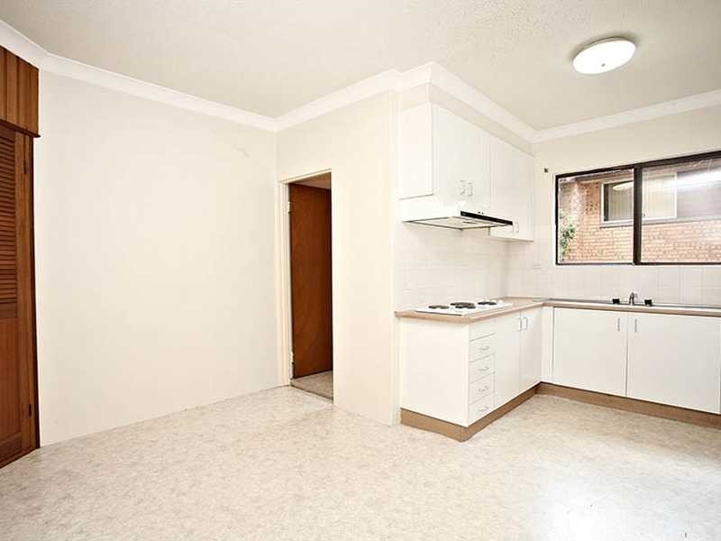 19/8 GALLOWAY STEET, North Parramatta NSW 2151