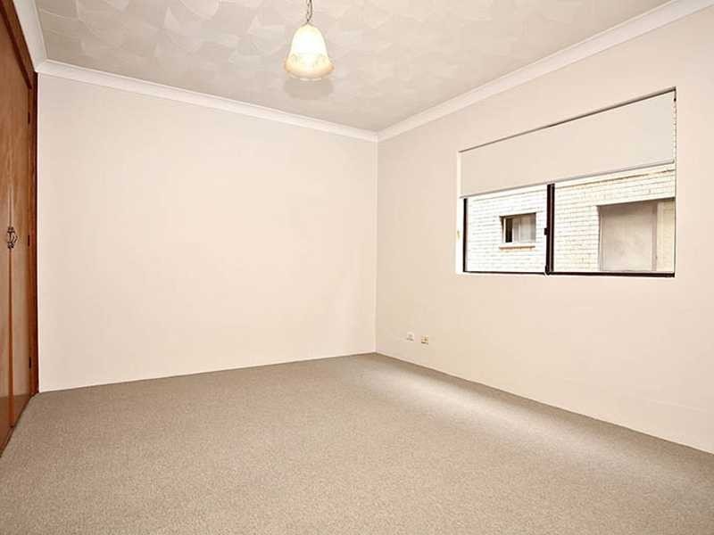 19/8 GALLOWAY STEET, North Parramatta NSW 2151