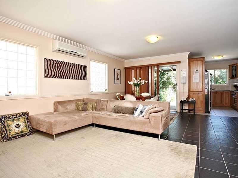 2/196-198 BURNETT STREET, Mays Hill NSW 2145