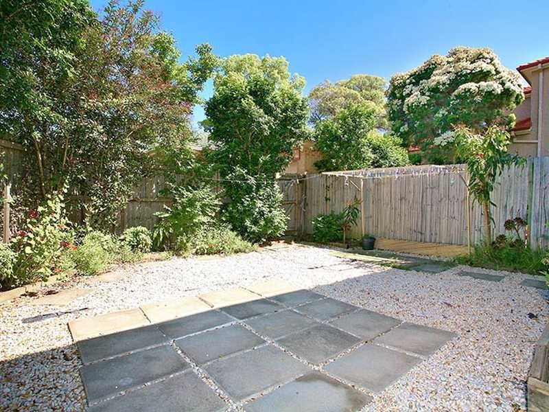 2/196-198 BURNETT STREET, Mays Hill NSW 2145