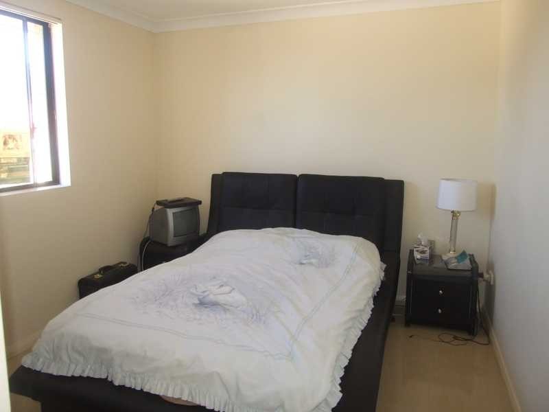 3/7 PARK STREET, Merrylands NSW 2160