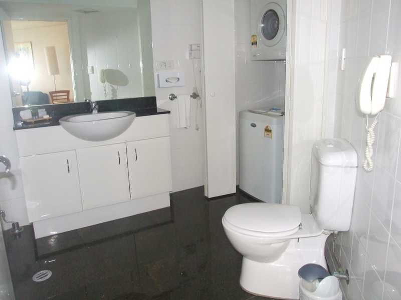 Unit 202/1-3 VALLENTINE AVENUE, Parramatta NSW 2150