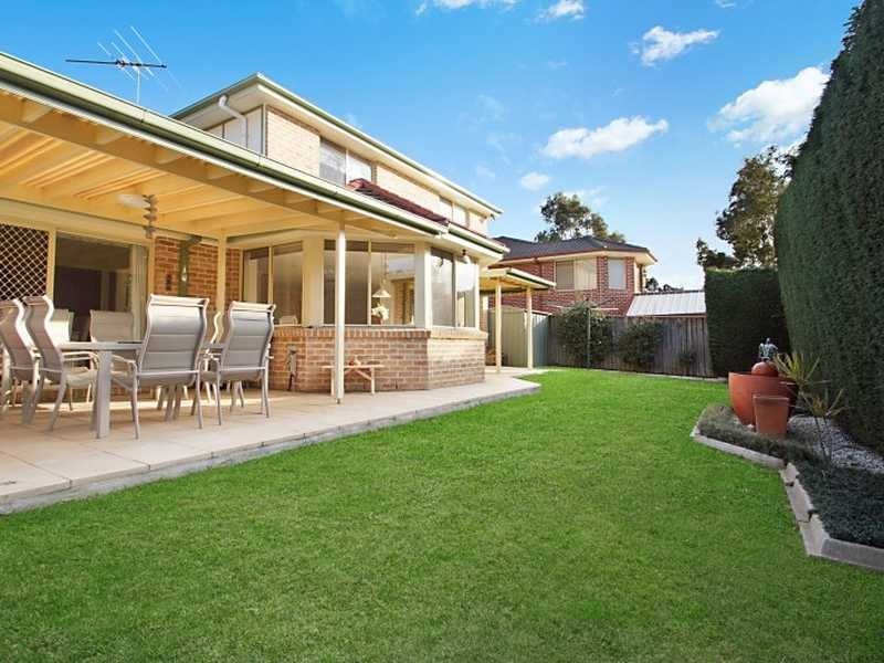 4 STRACHAN COURT, Kellyville NSW 2155