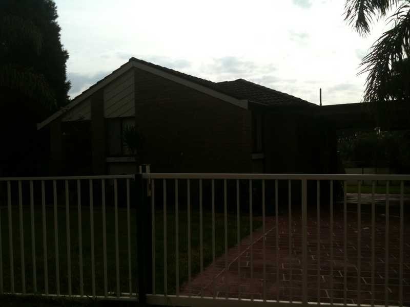 2 Kakada pl, Bossley Park NSW 2176