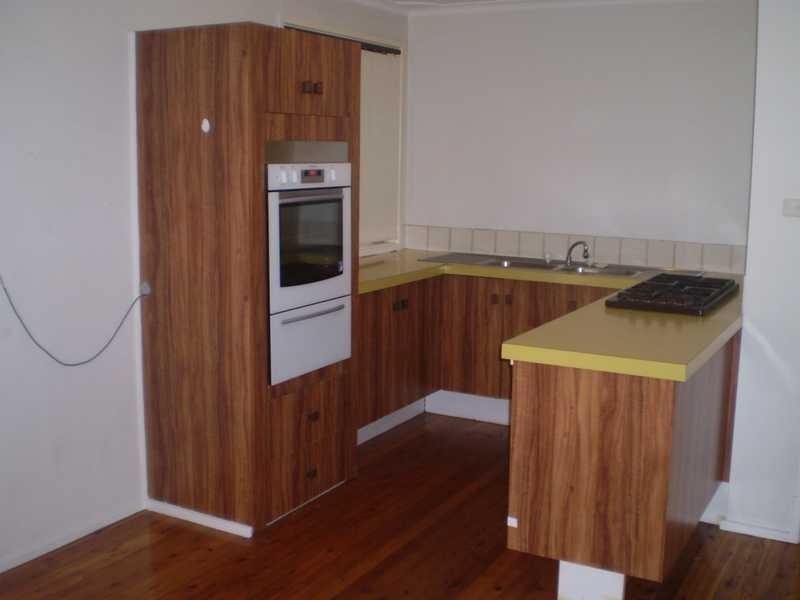 2 Kakada pl, Bossley Park NSW 2176