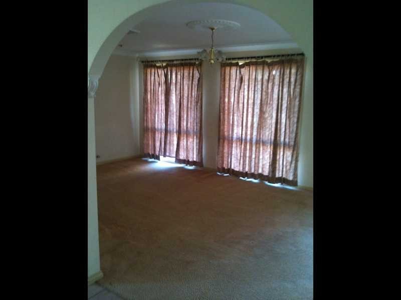 2 Pomegranate Avenue, Glenwood NSW 2768