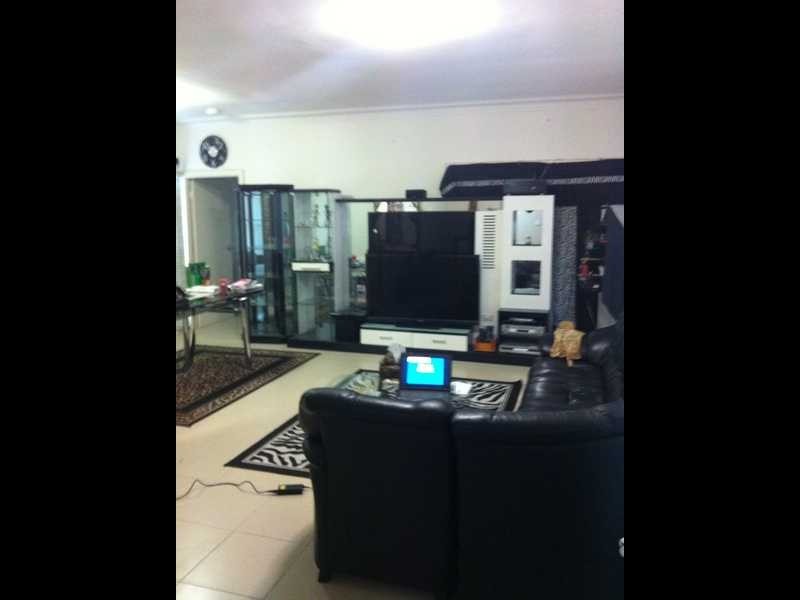 5 ILLAWONG CRESCENT, Greenacre NSW 2190