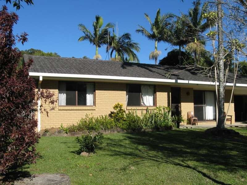 10 Coonawarra Court, Ocean Shores NSW 2483