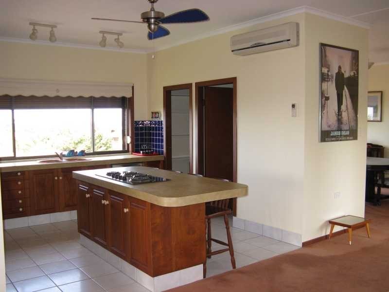 34 Warrambool Road, Ocean Shores NSW 2483