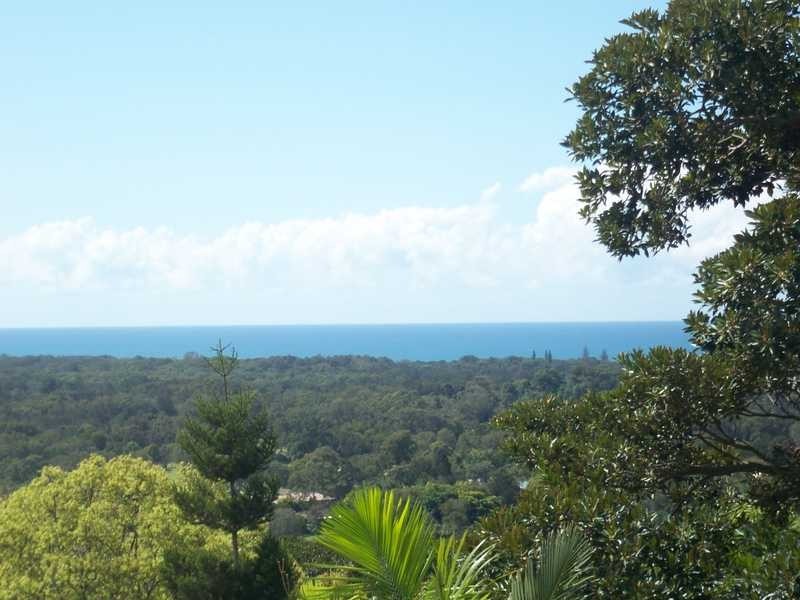 50 Tongarra Drive, Ocean Shores NSW 2483