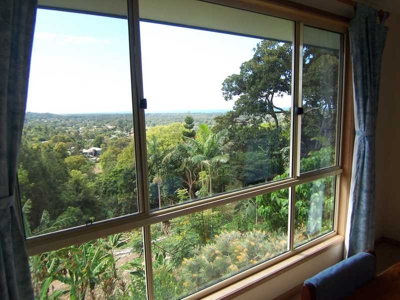 50 Tongarra Drive, Ocean Shores NSW 2483