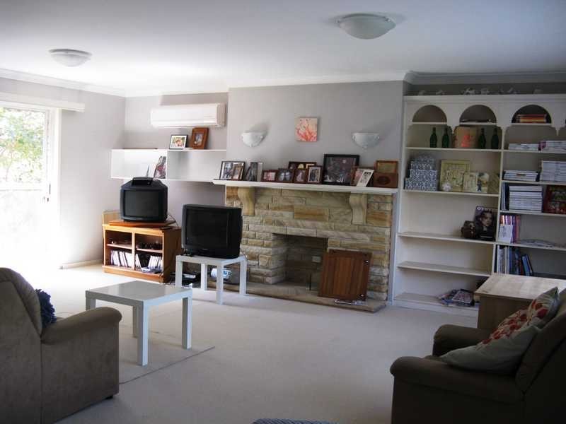 2 Goondooloo Drive, Ocean Shores NSW 2483