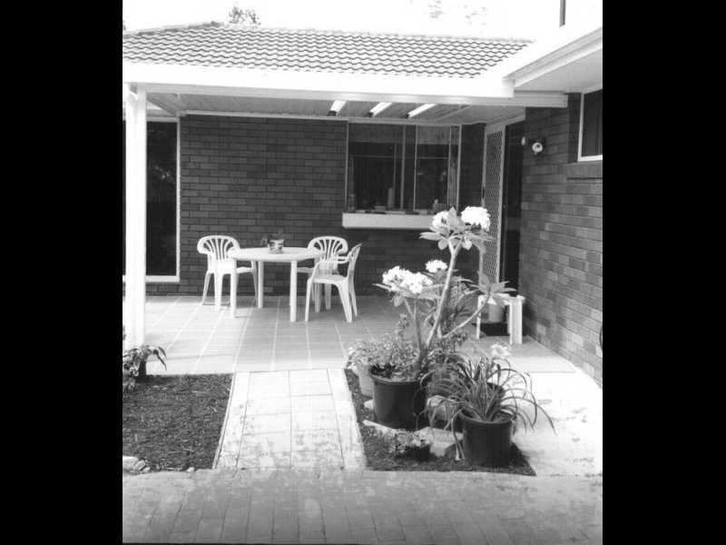 2 Goondooloo Drive, Ocean Shores NSW 2483