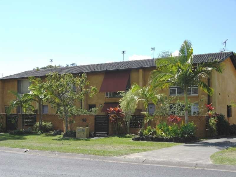 Unit 3/90 Rajah Road, Ocean Shores NSW 2483