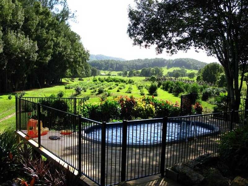 100 Upper Crystal Creek Road, Crystal Creek NSW 2484