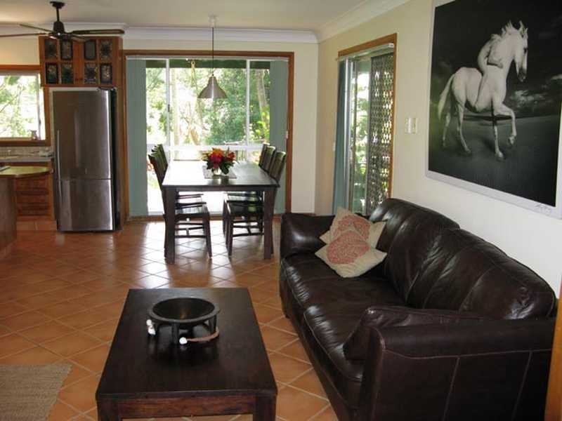 100 Upper Crystal Creek Road, Crystal Creek NSW 2484