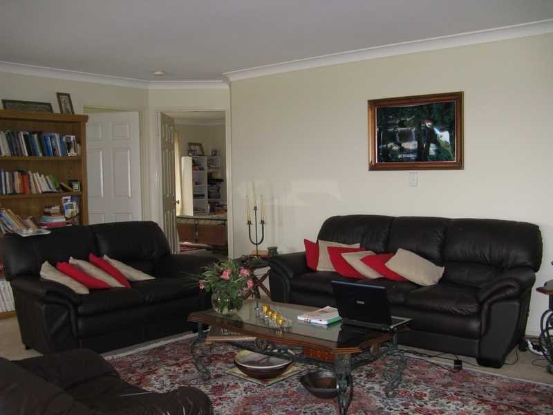 4 Goondooloo Drive, Ocean Shores NSW 2483