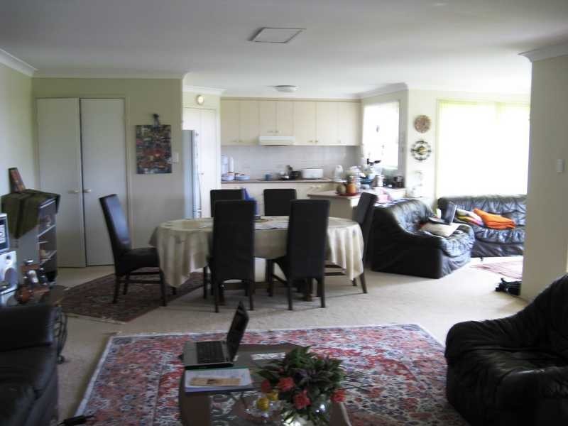 4 Goondooloo Drive, Ocean Shores NSW 2483