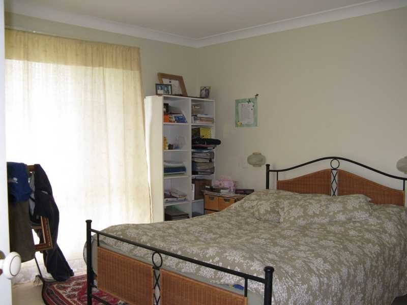 4 Goondooloo Drive, Ocean Shores NSW 2483