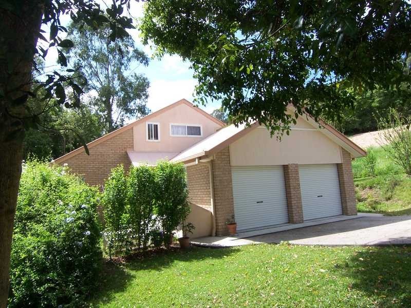 11 Walgooan Way, Ocean Shores NSW 2483