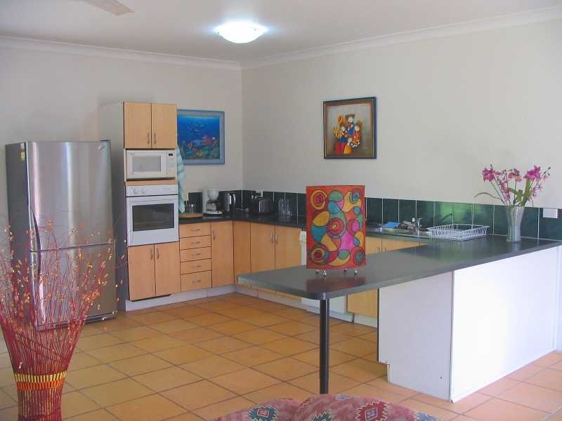 5 Berrimbillah Court, Ocean Shores NSW 2483