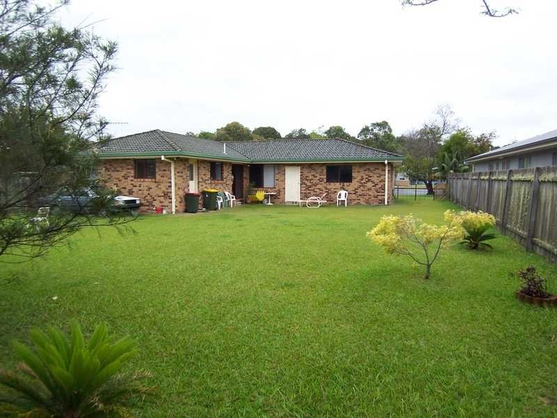 169 Shara Boulevard, Ocean Shores NSW 2483