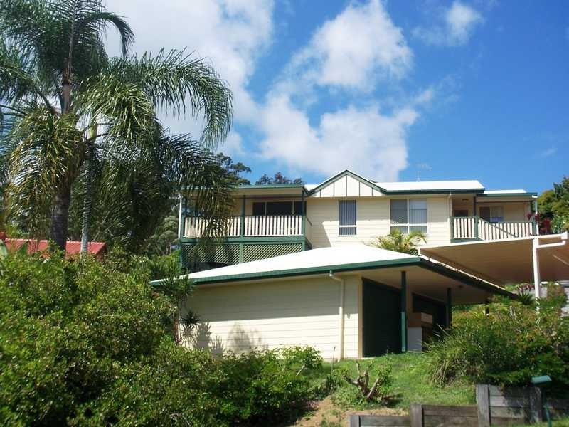 25 Banool Circuit, Ocean Shores NSW 2483