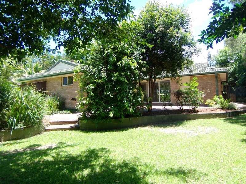 22 Wirruna Drive, Ocean Shores NSW 2483